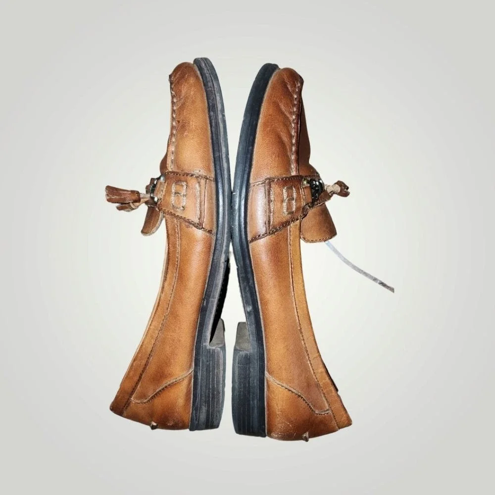 Michel M 7.5 M brown slip on tassel loafer